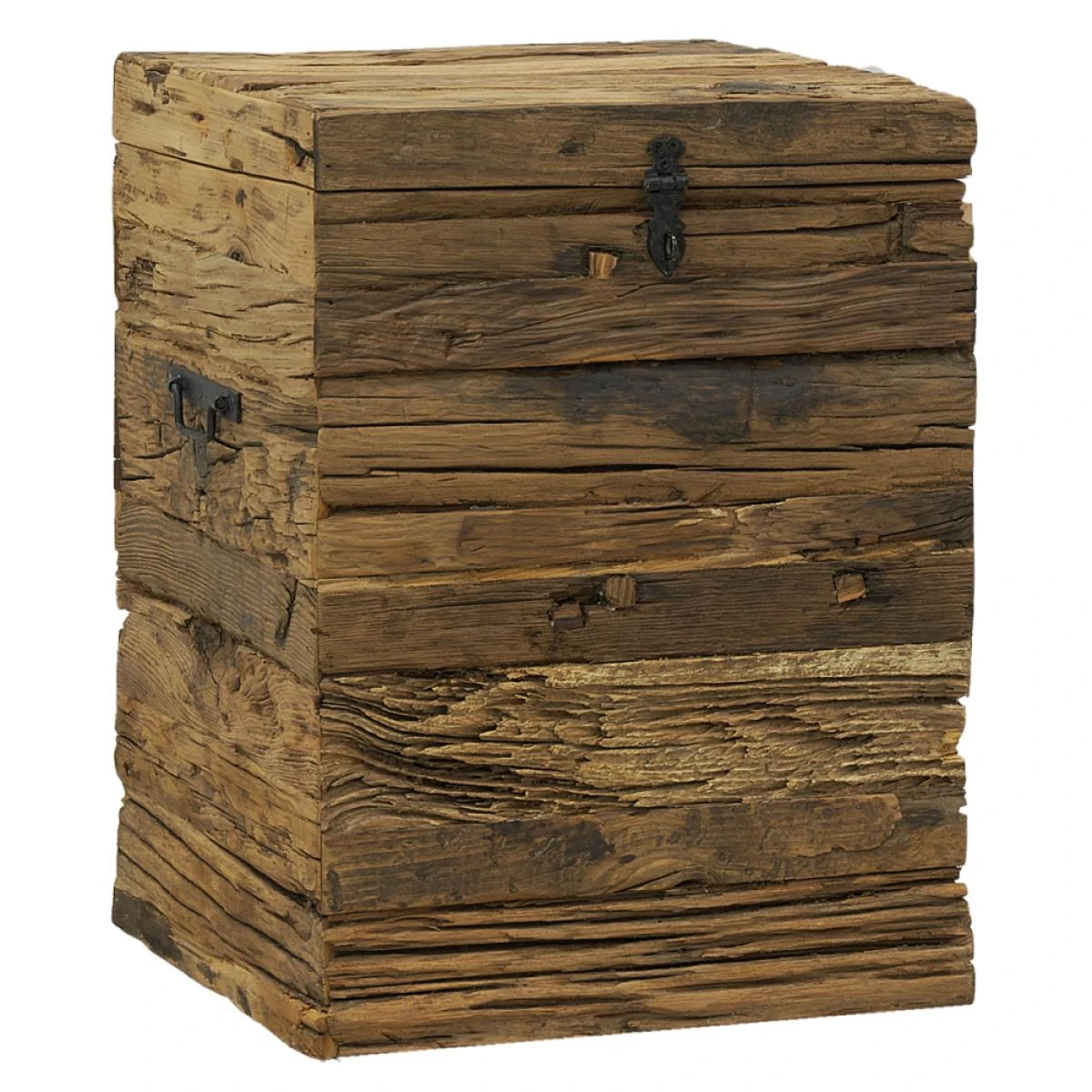 Coffre En Bois Massif Recyclé Petit Modèle. 1 Coffre En Bois Massif Recyclé Petit Modèle.